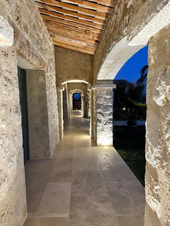 Les 4 Elements Panzió Tourrettes-sur-Loup Kültér fotó