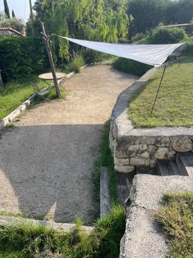 Les 4 Elements Panzió Tourrettes-sur-Loup Kültér fotó