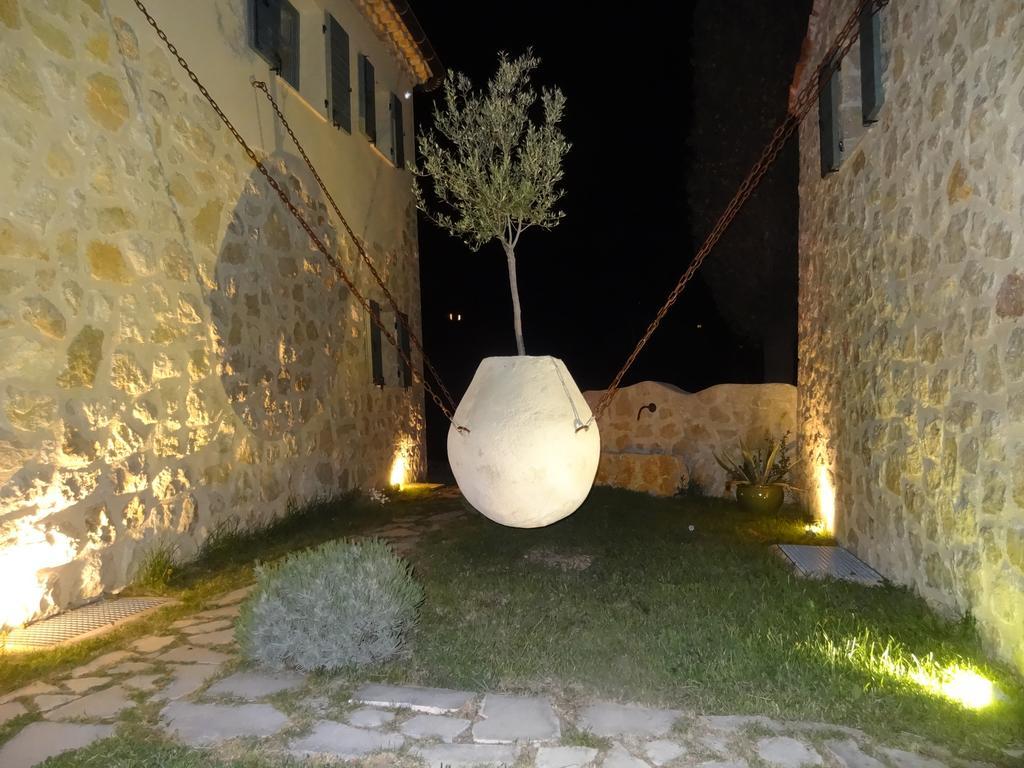 Les 4 Elements Panzió Tourrettes-sur-Loup Kültér fotó