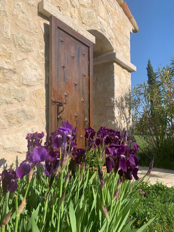 Les 4 Elements Panzió Tourrettes-sur-Loup Kültér fotó